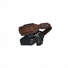 Camera Holder - hnědá
