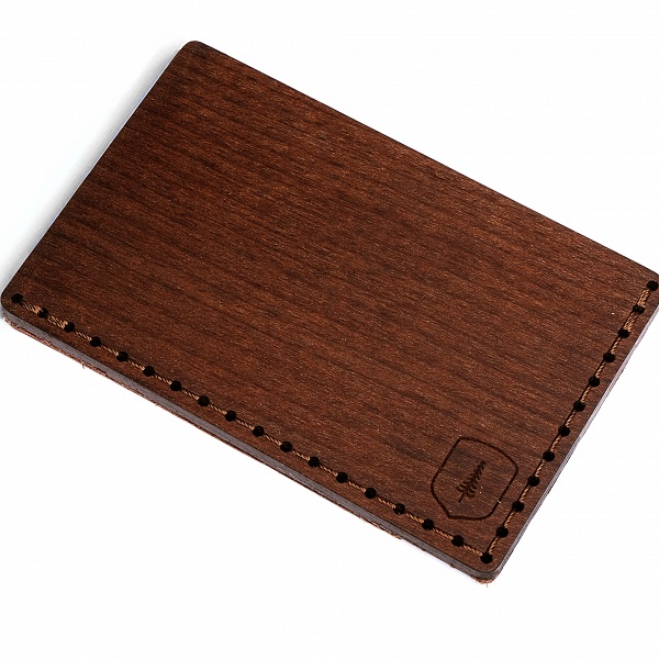 Dřevěný vizitkovník Brunn Note | BeWooden